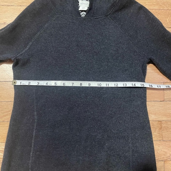 Aspen Dark Gray Patterned Women's Sweater XS - Picture 5 of 9